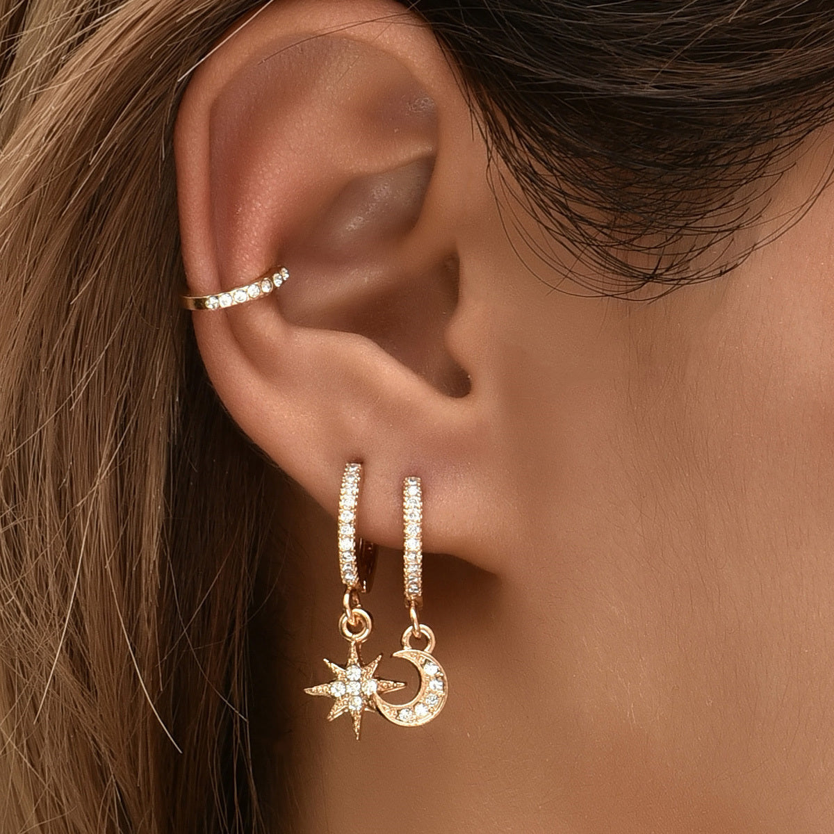 European &amp; American Fashion Statement Earrings
