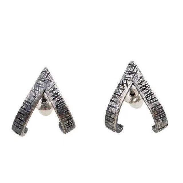 Men's Retro Geometric Triangle Earrings